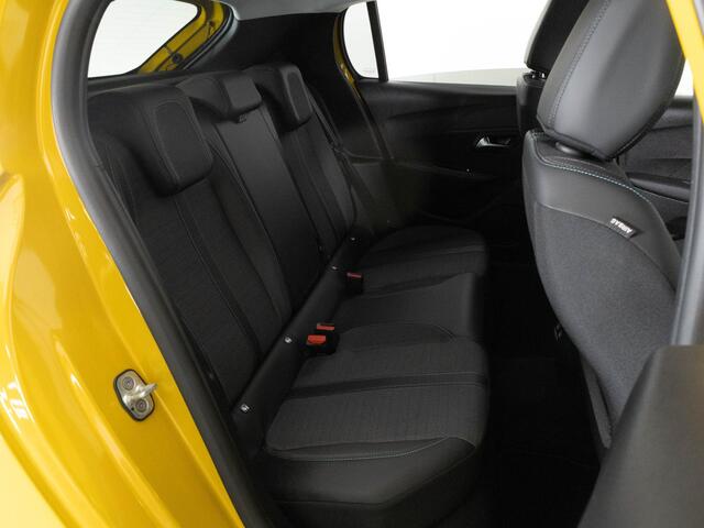 Peugeot 208 Allure Pack 1.2 PureTech 100pk | Stoelverwarming | Achteruitrijcamera | Cruise Control |