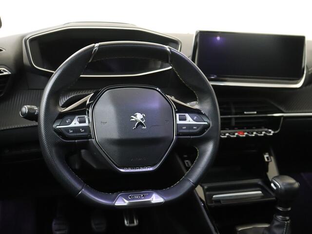Peugeot 208 1.2 PureTech GT-Line | Panoramadak | Camera | Climate Control | Apple Carplay