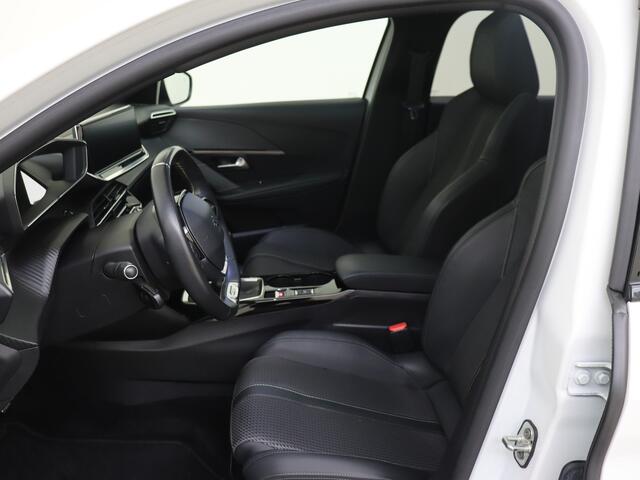 Peugeot 208 1.2 PureTech GT-Line | Panoramadak | Camera | Climate Control | Apple Carplay