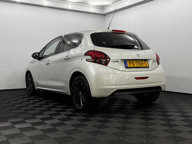Peugeot 208 1.2 PureTech Allure Clima, Camera, Apple carplay, Cruise control, Lichtmetalen velgen