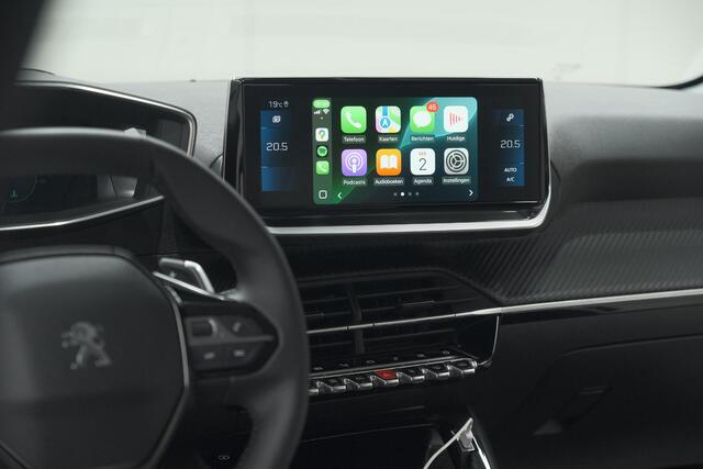 Peugeot 208 PureTech 100 EAT8 Allure Pack | Camera | Navigatie | Apple Carplay | Parkeersensoren | 17 Inch Lichtmetalen Velgen