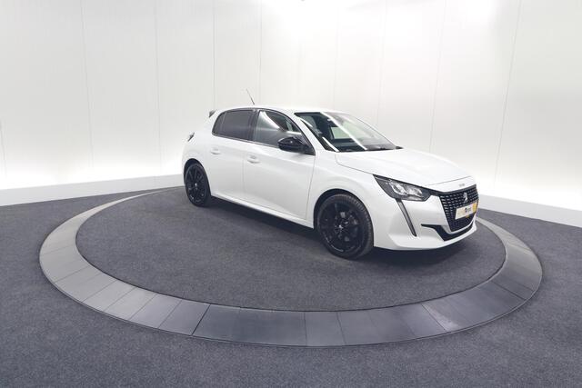 Peugeot 208 PureTech 100 EAT8 Allure Pack | Camera | Navigatie | Apple Carplay | Parkeersensoren | 17 Inch Lichtmetalen Velgen