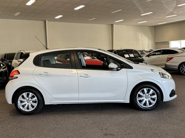 Peugeot 208 1.2 PureTech Blue Lion NAVIGATIE, ECC AIRCO, CRUISE, ELEC PAKKET,