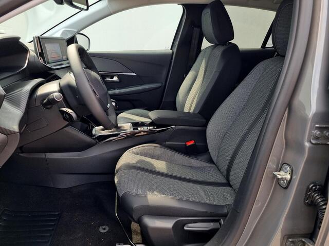 Peugeot 208 1.2 100pk Allure / Navigatie / Android Auto/Apple Carplay / Rondomzicht Camera / Stoelverwarming