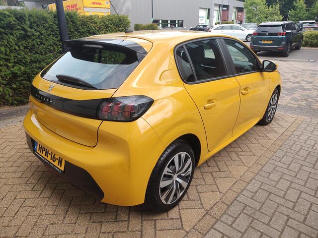 Peugeot 208 1.2 PureTech Blue Lease Allure Led Navi-Carplay Cruise-Control Android Nieuwe-Distributieriem