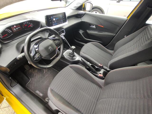 Peugeot 208 1.2 PureTech Blue Lease Allure Led Navi-Carplay Cruise-Control Android Nieuwe-Distributieriem