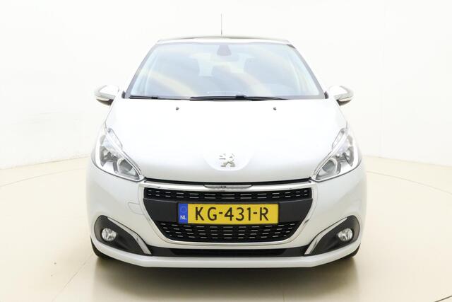 Peugeot 208 1.2 PureTech Allure 110 PK | Navigatie | Panoramadak | Climate control | Camera | Cruise control | Extra getint glas | Lichtmetalen velgen