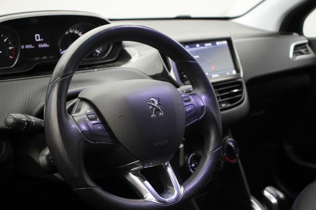 Peugeot 208 1.2 PureTech Signature - Carplay, Cruise, Airco