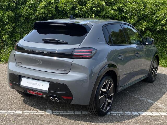 Peugeot 208 Hybrid 136 e-DCS6 GT | NIEUW | Massagestoel | Panoramadak | Camera voor + achter | Navi | Stoelverwarming | Adaptieve Cruise Control