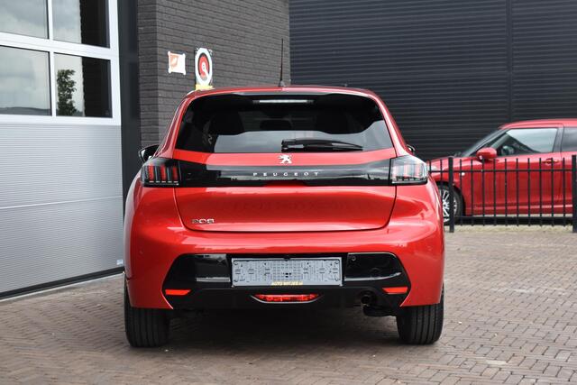 Peugeot 208 1.2 PureTech 100PK Aut. Allure | Panodak | Carplay | Camera | Incl. garantie