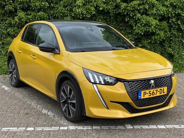 Peugeot 208 1.2T 130pk Automaat GT | Achteruitrijcamera | Navigatie | Stoelverwarming | Full LED | Digitale cockpit | Weinig kilometers!