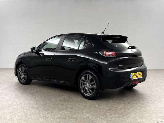 Peugeot 208 1.2 PureTech Airco Carplay Cruise LED Navigatie 16"LMV PDC