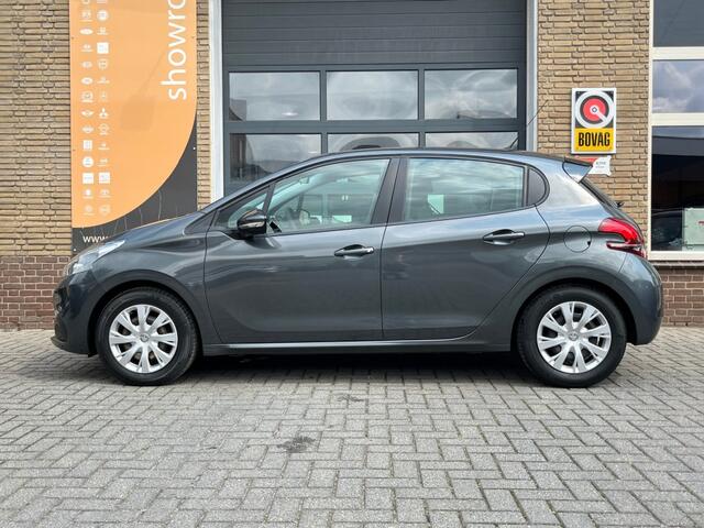 Peugeot 208 1.2 5-DEURS BLUE LION 5-DEURS /NL-AUTO/87.000 KM/NW. DB-RIEM