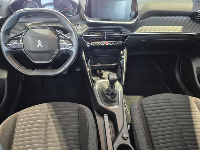 Peugeot 208 1.2 PureTech Active 100 PK | Airco | Navigatie via Apple Carplay of Android Auto | Parkeersensoren Achter | Cruise Control | Lage Kilometerstand met NAP |