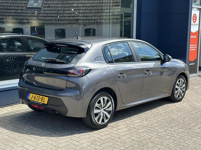 Peugeot 208 1.2 Active | 1e Eigenaar | Full-map Navigatie | Touch Screen met Apple Carplay | Full-Led Koplampen | Airconditioning | Cruise-Control | Parkeersensoren | 45000 km! | Stuurwielbediening |