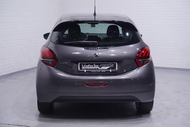 Peugeot 208 1.2 PureTech Blue Lion Navi PDC Cruise Apple/Android Rijklaar NAP