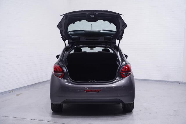 Peugeot 208 1.2 PureTech Blue Lion Navi PDC Cruise Apple/Android Rijklaar NAP