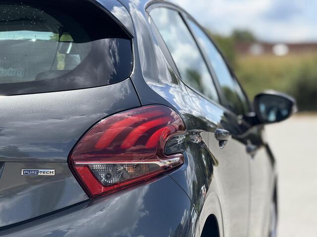 Peugeot 208 1.2 PureTech Blue Lion LAGE UNIEKE KM STAND/AIRCO/CRUISE/APPLE CARPLAY/NL AUTO