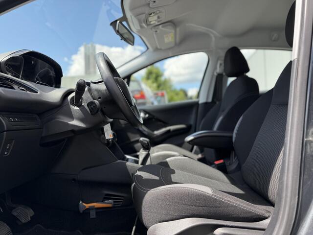 Peugeot 208 1.2 PureTech Blue Lion LAGE UNIEKE KM STAND/AIRCO/CRUISE/APPLE CARPLAY/NL AUTO