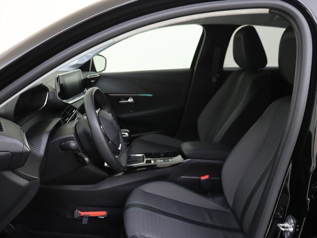 Peugeot 208 1.2 PureTech 100PK Allure Keyless | Camera | Parkeerhulp | Climate Control | Apple Carplay |