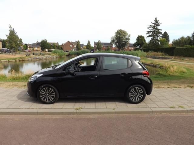 Peugeot 208 1.2 PURETECH ACTIVE AUTOMAAT