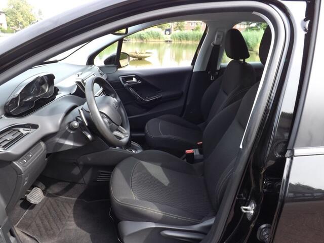 Peugeot 208 1.2 PURETECH ACTIVE AUTOMAAT