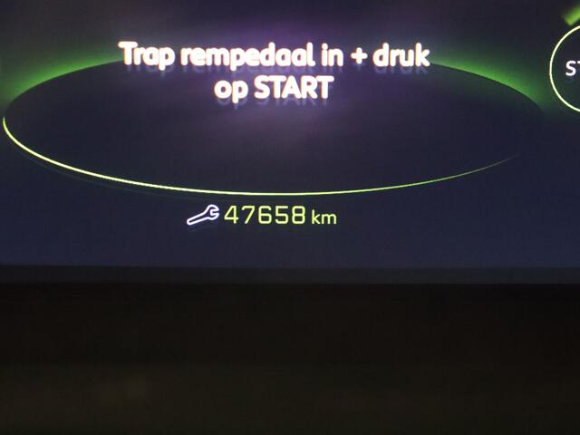 Peugeot 208 1.2 100PK GT | Pack Drive Assist | Panoramadak | Camera | Parkeerhulp V+A |