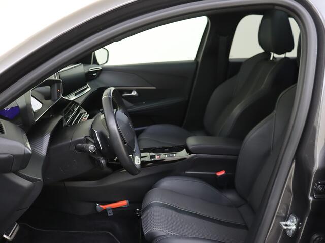 Peugeot 208 1.2 100PK GT | Pack Drive Assist | Panoramadak | Camera | Parkeerhulp V+A |