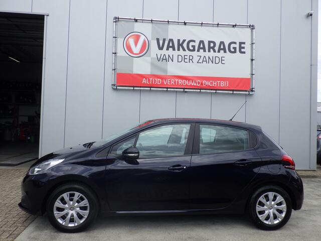 Peugeot 208 1.2 Signature, Airco, Cruise Control, Led!