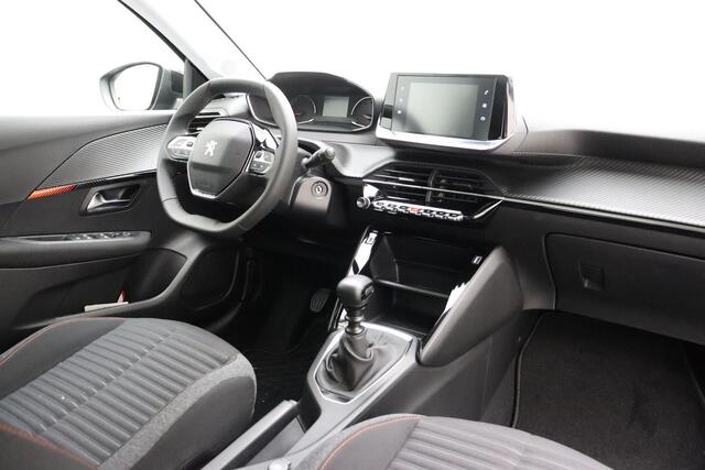 Peugeot 208 1.2 PureTech Active Pack | Navigatie | Airco & Cruise Control | Parkeersensoren | Telefoon Voorbereiding | Apple Carplay & Android Auto |