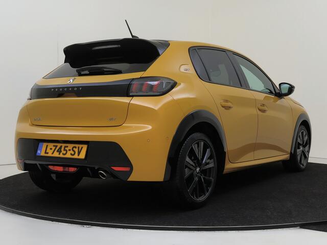 Peugeot 208 1.2 PureTech GT Pack | Stoelverwarming | Keyless | Alcantara | Carplay |