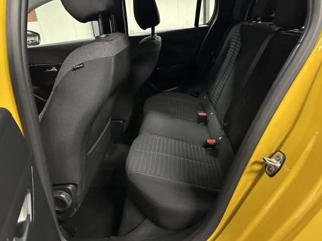 Peugeot 208 1.2 75PK Active Pack | AppleCarplay/Android Auto | Navigatie | Parkeersensoren | FULL LED | Lederen Stuurwiel | Airco | Cruise Control | 16" LMV | Isofix |