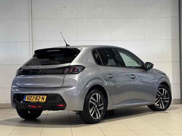 Peugeot 208 Allure Pack 1.2 Turbo 100pk | 3D i-COCKPIT | NAVI | CAMERA | CLIMA | CRUISE | APPLE CARPLAY / ANDROID AUTO | ALL-SEASONBANDEN