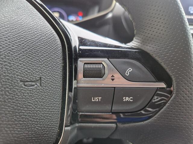 Peugeot 208 Hybrid 136 e-DCS6 GT Automaat | Navigatie | Climate & Cruise Control | AppleCarplay & Android Auto | Achteruitrij Camera | Lichtmetalen Velgen