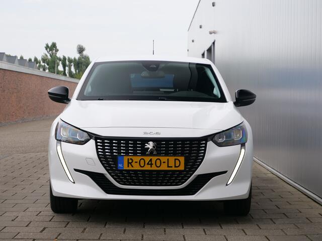 Peugeot 208 1.2 PureTech 100pk Allure Pack LED / Navigatie / Camera