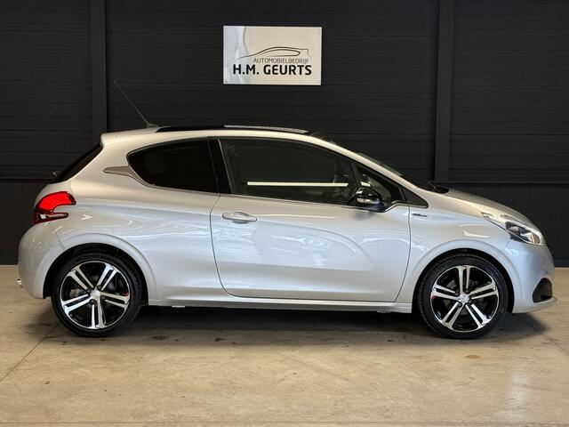 Peugeot 208 1.2 GT-line Leder Navi Camera Pano Xenon Cruise Super Uitgevoerd!