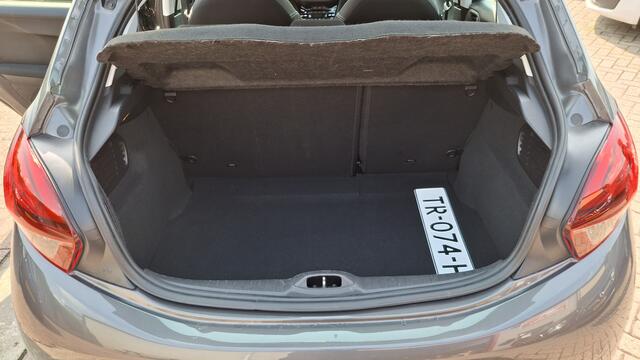 Peugeot 208 208 Allure 1.2 PureTech 82 Apple Carplay/Android Auto
