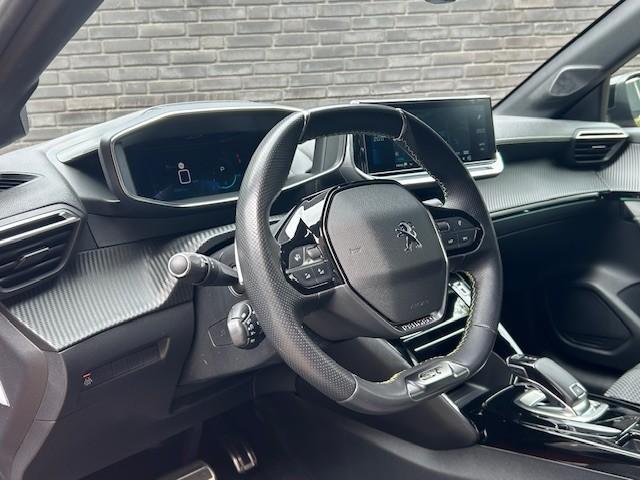 Peugeot 208 1.2 PureTech GT l Airco l Apple Carplay l Adaptieve Cruise