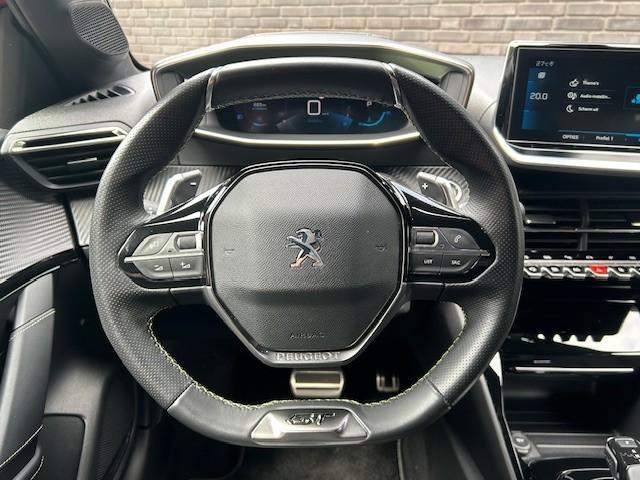 Peugeot 208 1.2 PureTech GT l Airco l Apple Carplay l Adaptieve Cruise