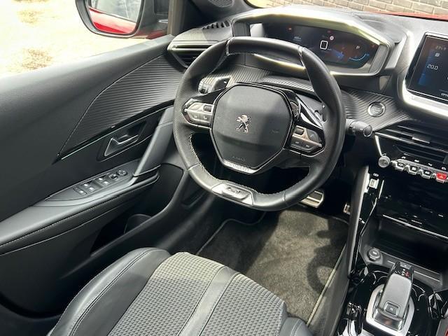 Peugeot 208 1.2 PureTech GT l Airco l Apple Carplay l Adaptieve Cruise