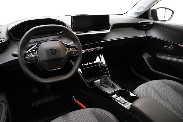 Peugeot 208 1.2 PureTech 100 Allure Navigatie | Apple Carplay/Android Auto | Cruise & Climate Control | LM-velgen | LED lampen | Parkeersensor v+a
