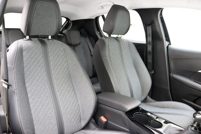 Peugeot 208 1.2 PureTech 100 Allure Navigatie | Apple Carplay/Android Auto | Cruise & Climate Control | LM-velgen | LED lampen | Parkeersensor v+a
