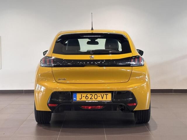 Peugeot 208 Allure 1.2 Turbo 100pk | NAVI | PARKEERHULP | CLIMA | APPLE CARPLAY / ANDROID AUTO | LM-VELGEN | DAB+ |