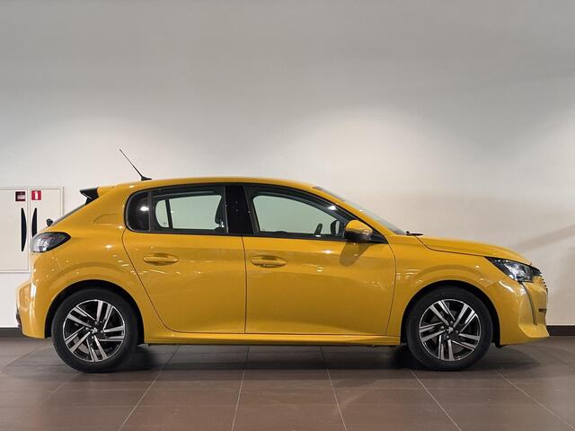 Peugeot 208 Allure 1.2 Turbo 100pk | NAVI | PARKEERHULP | CLIMA | APPLE CARPLAY / ANDROID AUTO | LM-VELGEN | DAB+ |