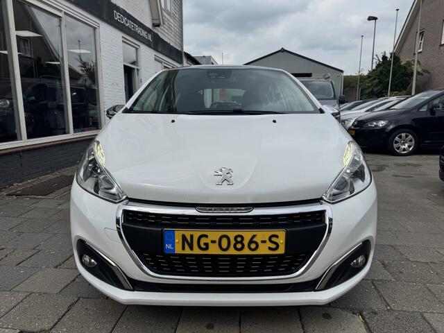 Peugeot 208 1.2 PT BlueL Premium*Pano*Camera*Navi