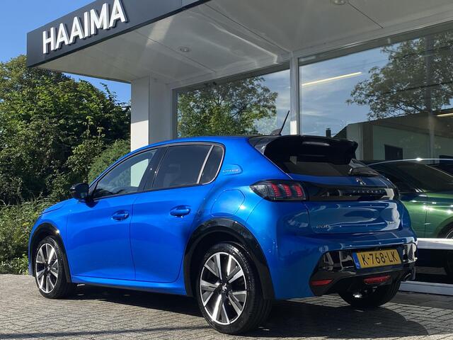 Peugeot 208 1.2T Automaat GT-Line | Panoramadak | Adaptieve Cruise | Achteruitrijcamera | Navi | Keyless | Full LED | Dealeronderhouden | Zeer nette auto!