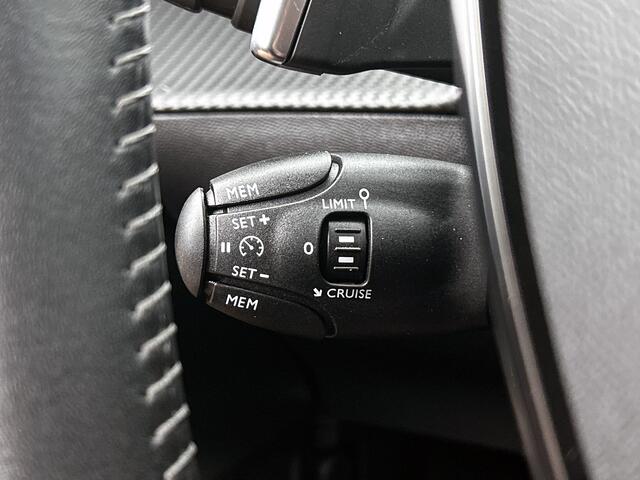 Peugeot 208 100 pk Automaat Allure | Rijklaar | Navi | Camera | LM Velgen |