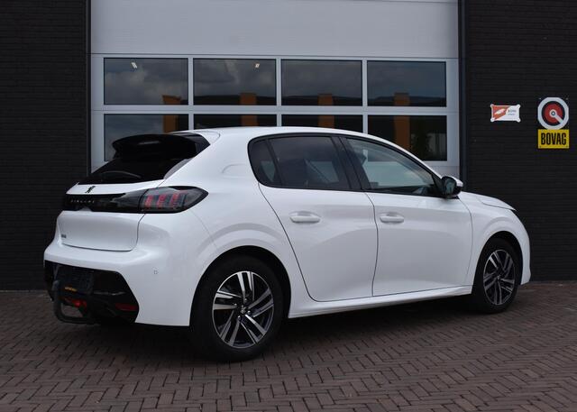 Peugeot 208 1.2 PureTech 100 PK Allure | Trekhaak | Carplay | Panodak | Incl. garantie