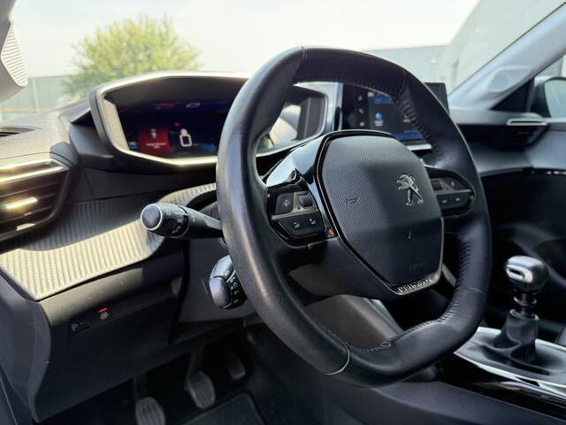 Peugeot 208 BWJ 2020 1.2 101 PK Allure CAMERA / VIRTUAL COCKPIT / CLIMA / NAVI / CRUISE / LMV / MULTFUNCT. STUUR