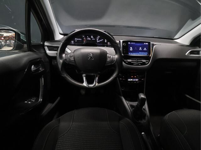 Peugeot 208 1.2 PureTech Allure [APPLE CARPLAY, ANDROID AUTO, CRUISE CONTROL, BLUETOOTH VERBINDING, AUTOMATISCHE AIRCO, GETINT GLAS, NIEUWSTAAT]